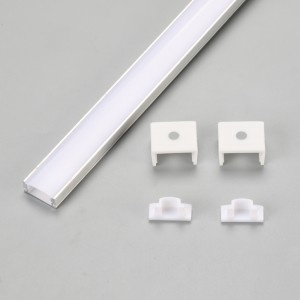 Сребърен алуминиев LED светлинен профил с дължина 2м